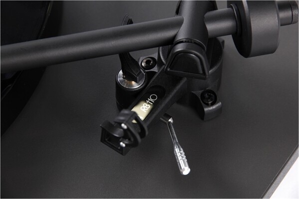 REGA Planar 1 Plus
