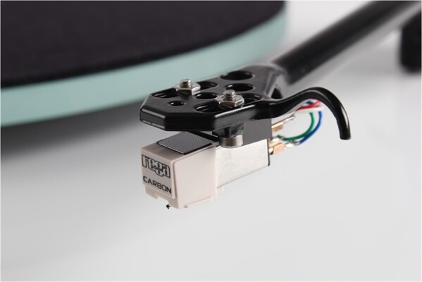 REGA Planar 2