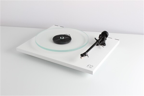 REGA Planar 2