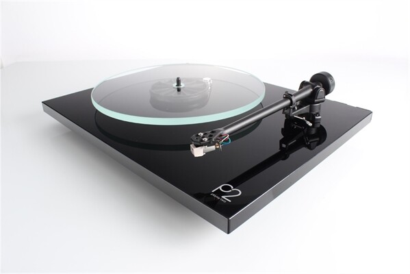 REGA Planar 2