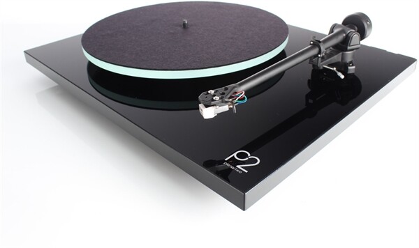 REGA Planar 2