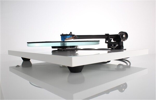 REGA Planar 3 + Elys System