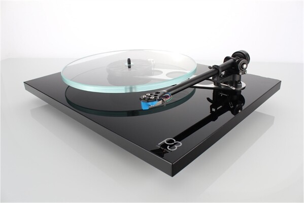 REGA Planar 3 + Elys System
