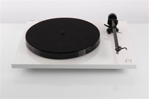 REGA Planar 1