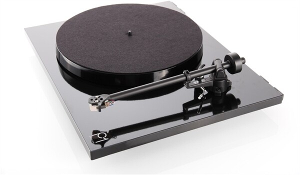 REGA Planar 1