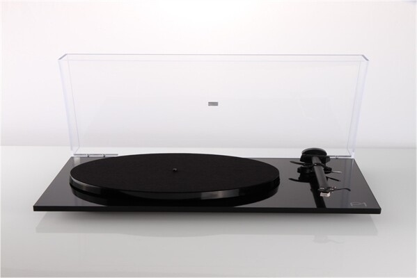 REGA Planar 1