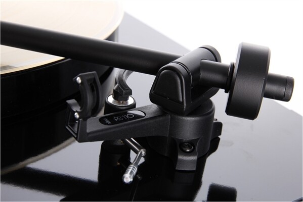 REGA Planar 1