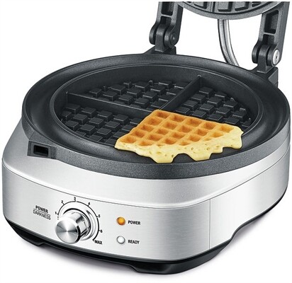 Sage the No-Mess Waffle