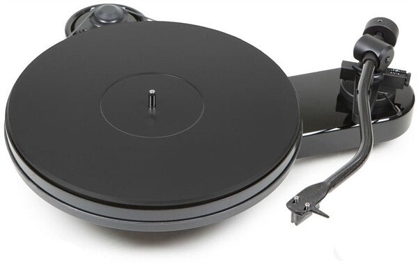 Pro-Ject RPM-3 Carbon