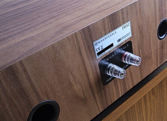 WHARFEDALE Evo 5.C