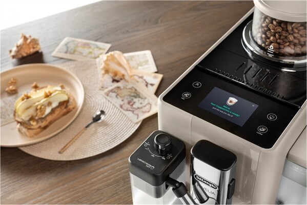 DeLonghi EXAM440.55.BG Rivelia Milk